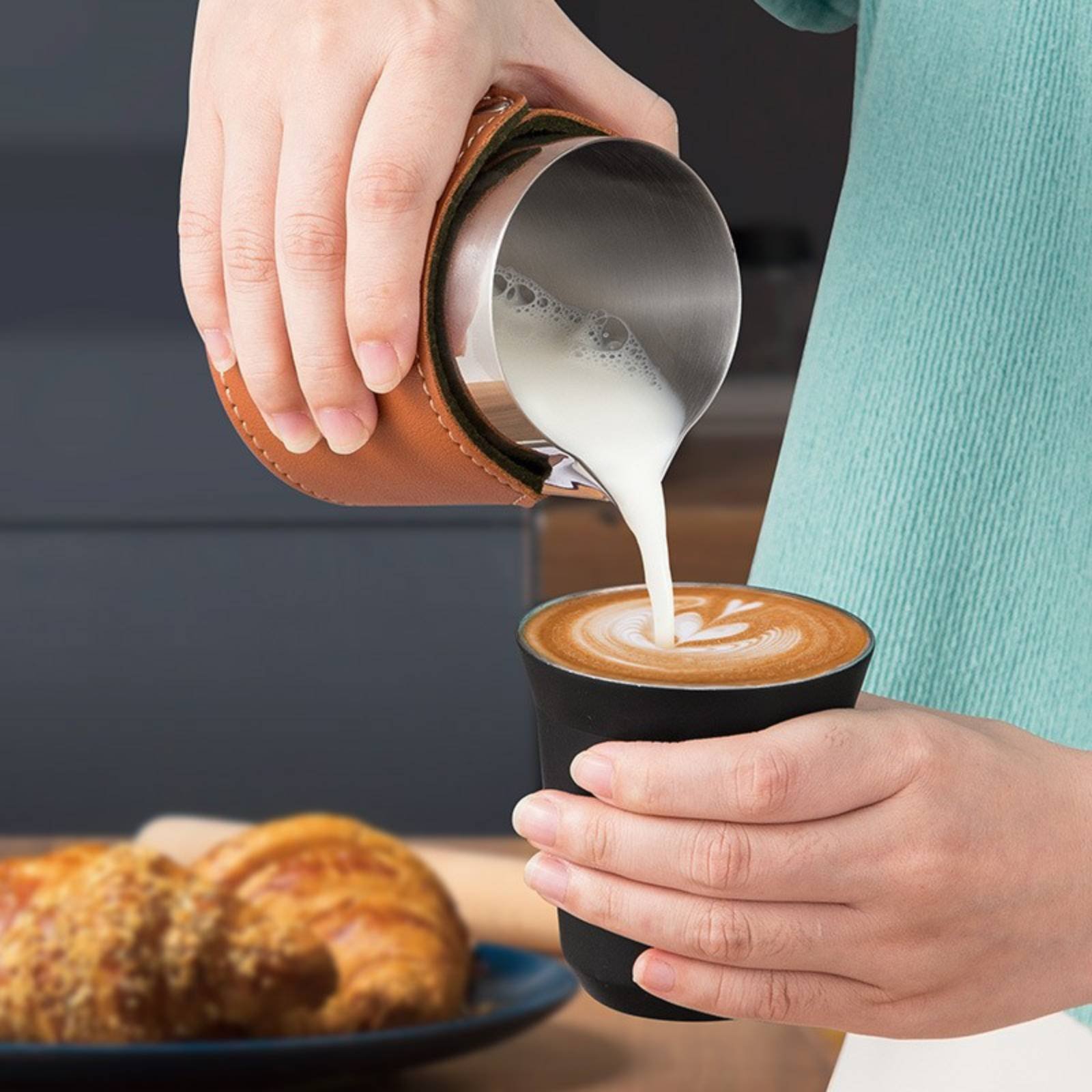 Latte Art Pitcher Heat Resista - Milk Steaming Pitcher 评论和价格